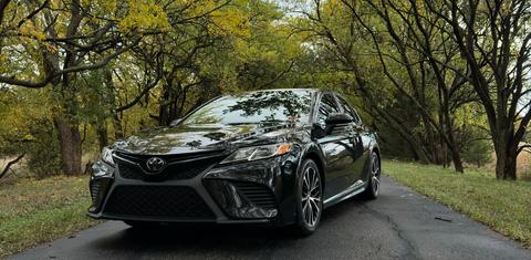 Toyota Camry 2018