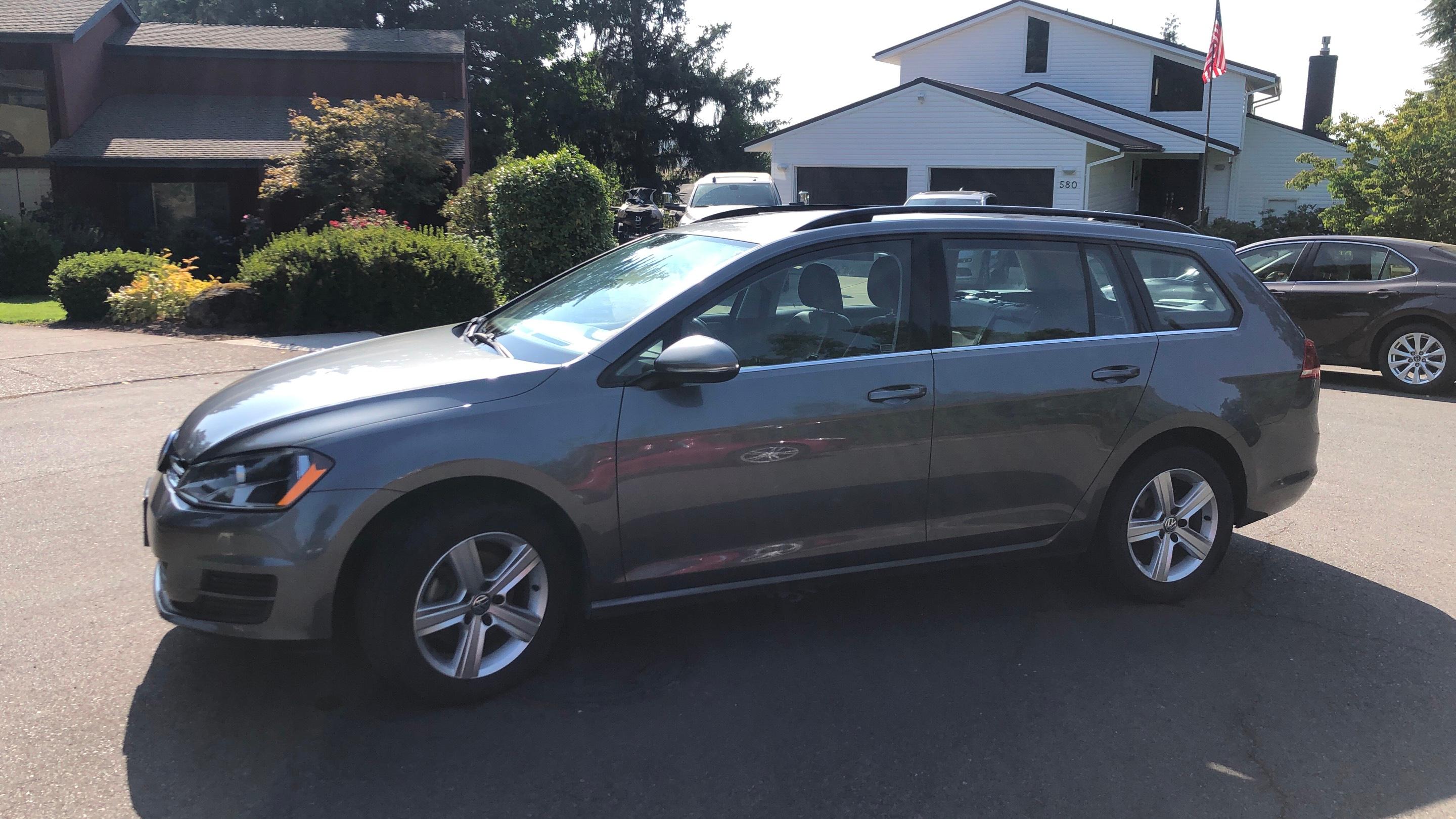 Volkswagen Golf SportWagen 2015 in Monmouth, OR