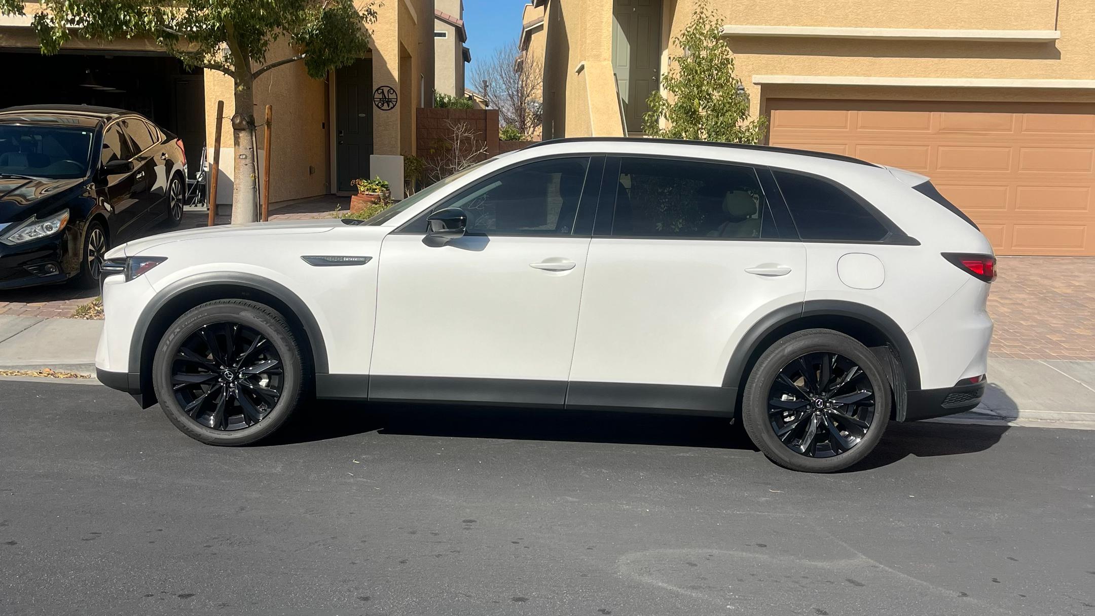 Mazda CX-90 PHEV 2025 in 