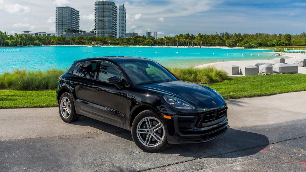 Porsche Macan 2024 in Hollywood, FL
