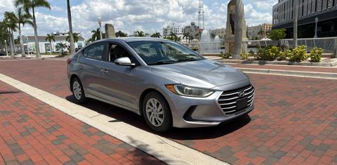 Hyundai Elantra 2017