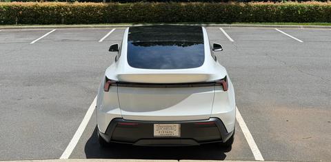 Tesla Model Y 2026