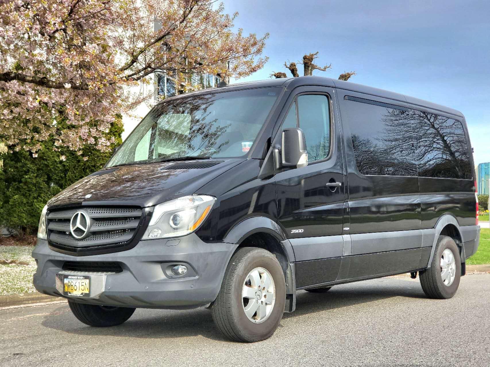 Mercedes-Benz Sprinter 2014 in Richmond, BC