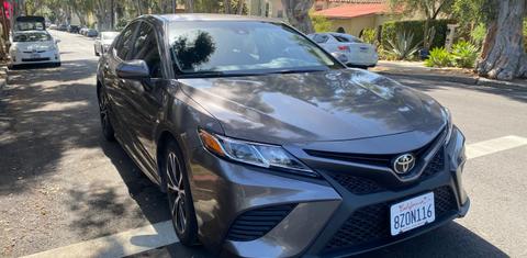 Toyota Camry 2019