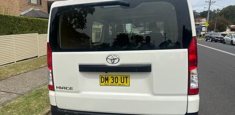Toyota HIACE 2024