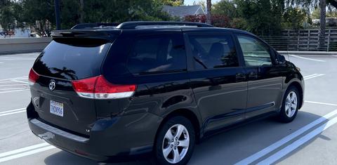 Toyota Sienna 2014