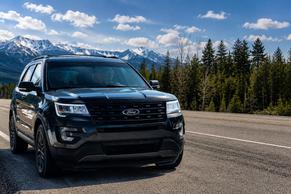 Ford Explorer 2017 in Calgary