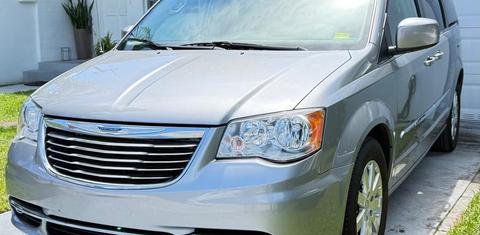 Chrysler Town & Country 2015