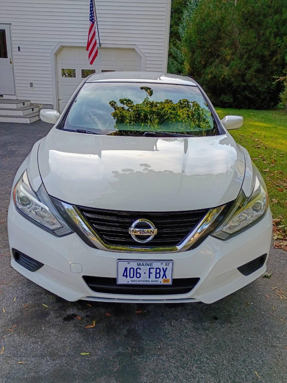 Nissan Altima 2017 in Gray, ME