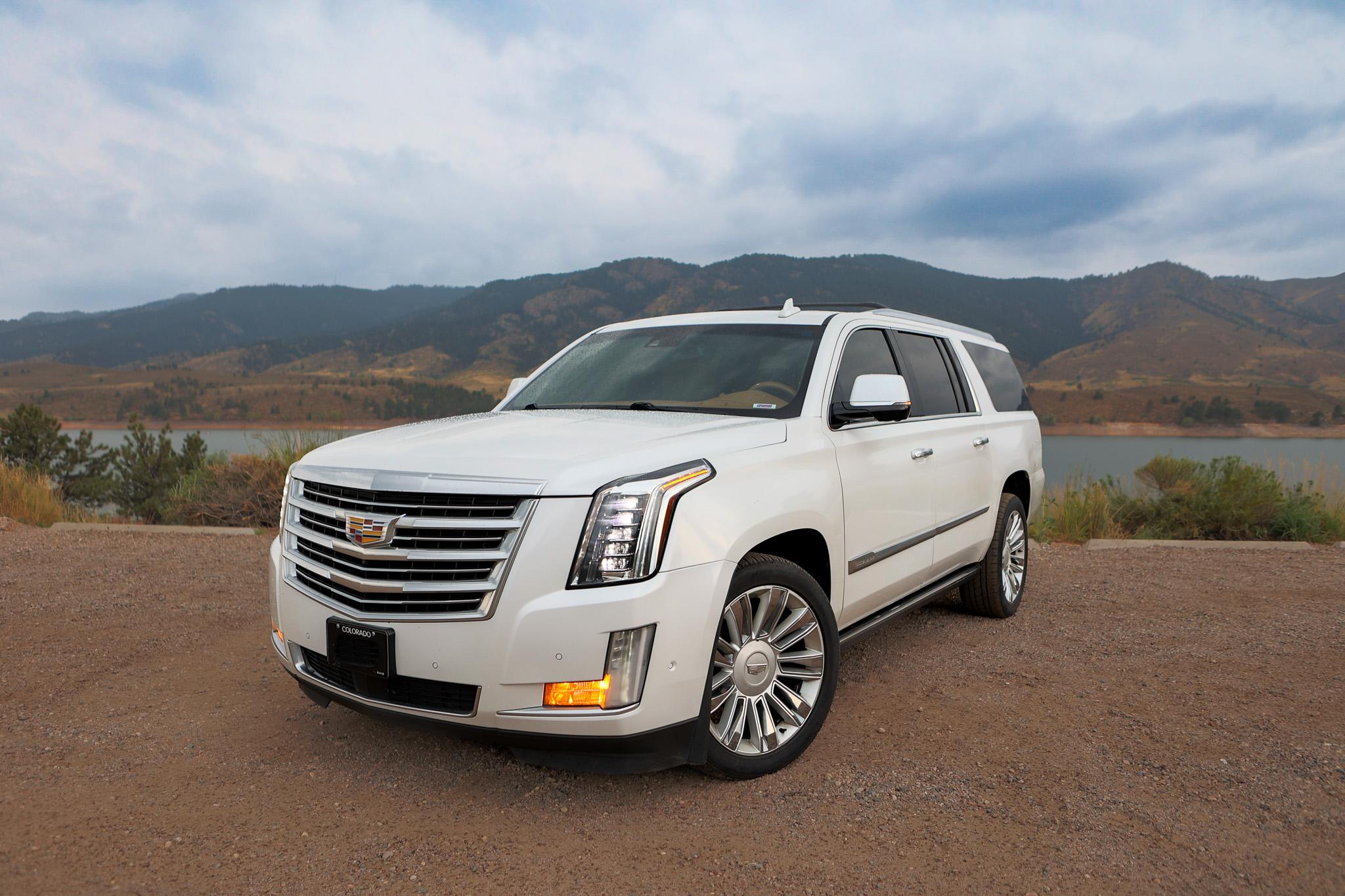 Cadillac Escalade ESV 2017 in Aurora, CO