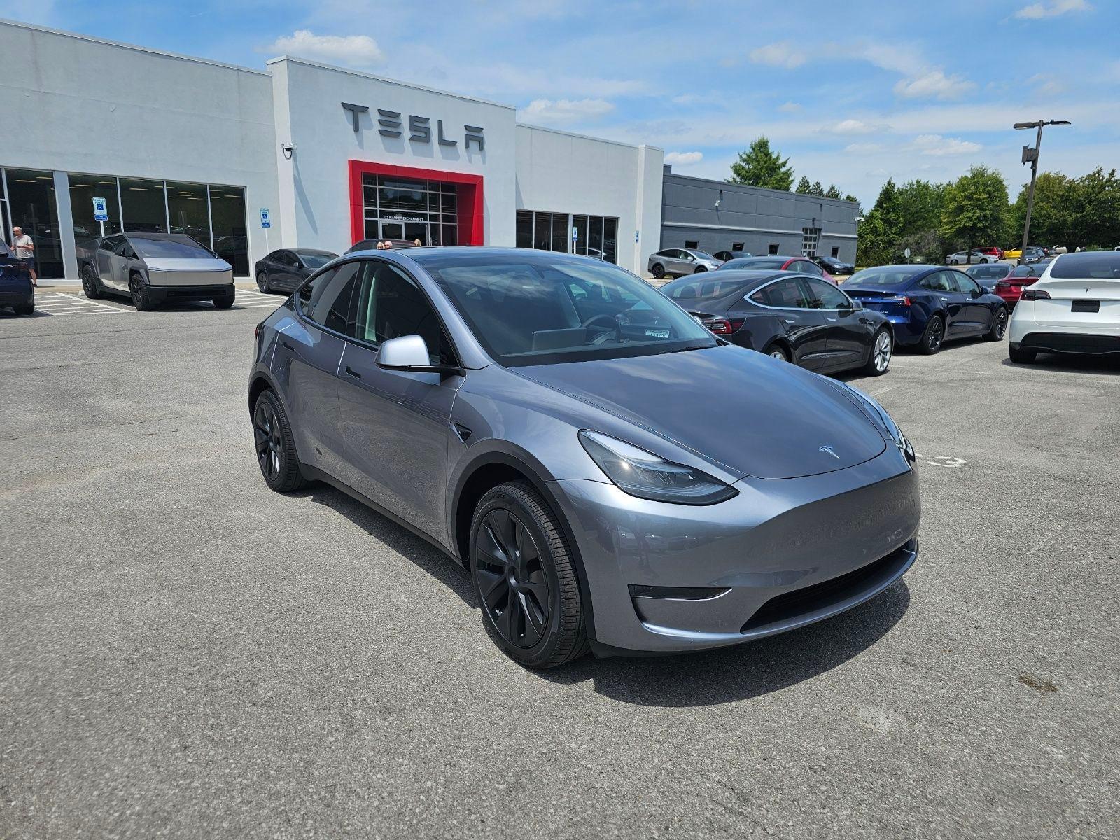 Tesla Model Y 2024 in Nashville, TN