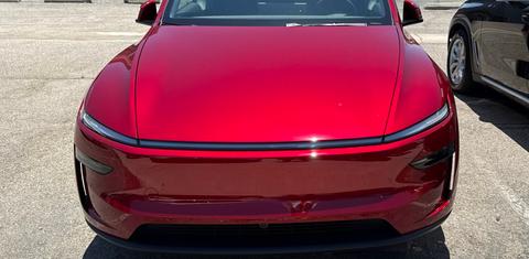 Tesla Model Y 2026