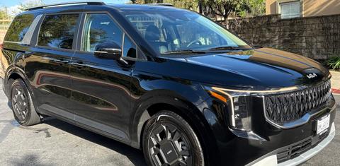 Kia Carnival Hybrid 2026