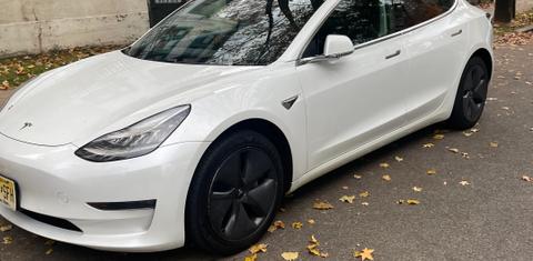 Tesla Model 3 2020