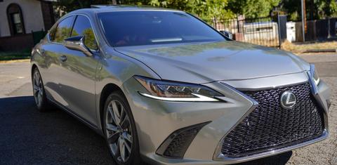 Lexus ES 2019