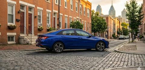 Hyundai Elantra 2024