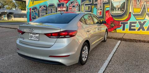 Hyundai Elantra 2017