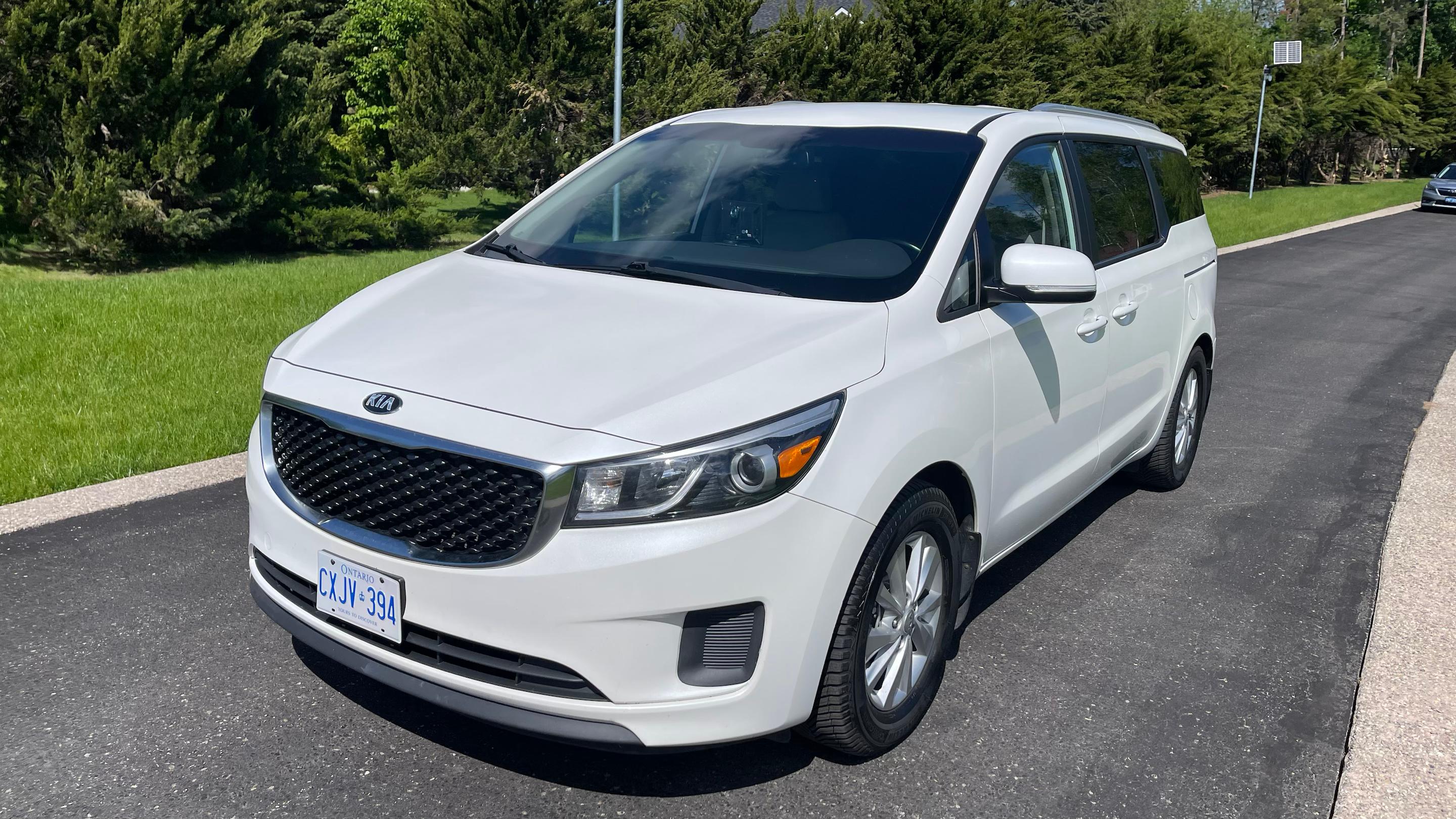 Kia Sedona 2016 à 