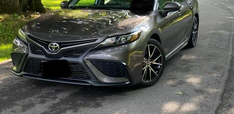 Toyota Camry 2021