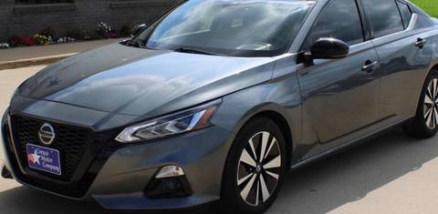 Nissan Altima 2019