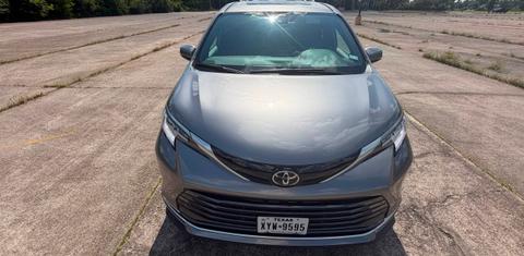 Toyota Sienna 2026