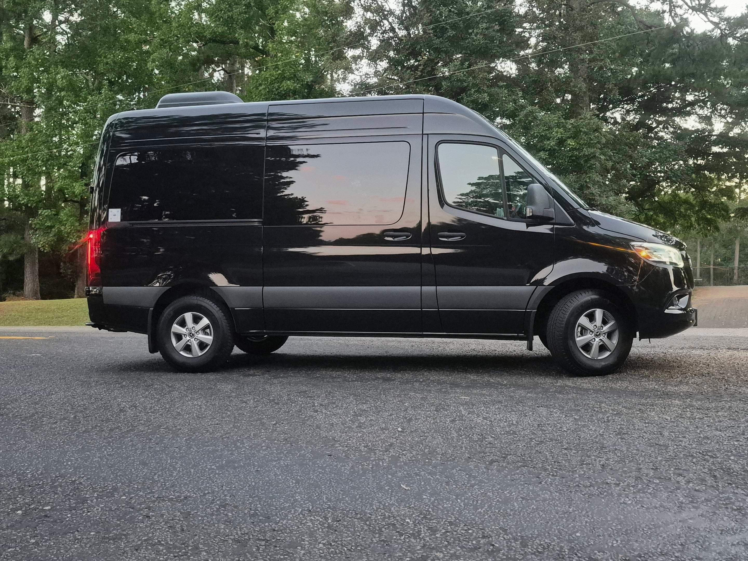 Mercedes-Benz Sprinter 2025 in Houston, TX