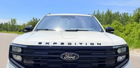 Ford Expedition 2025