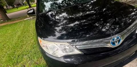 Toyota Camry Hybrid 2014