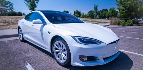 Tesla Model S 2017