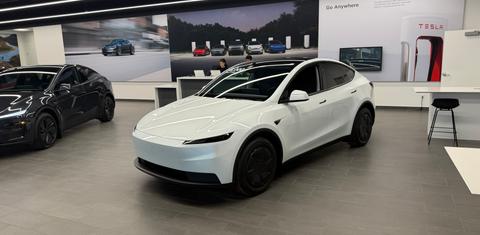 Tesla Model Y 2026