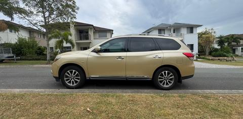 Nissan PATHFINDER 2013