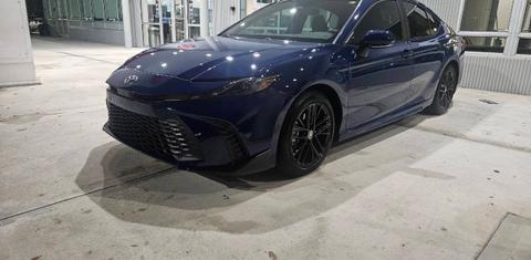 Toyota Camry Hybrid 2025