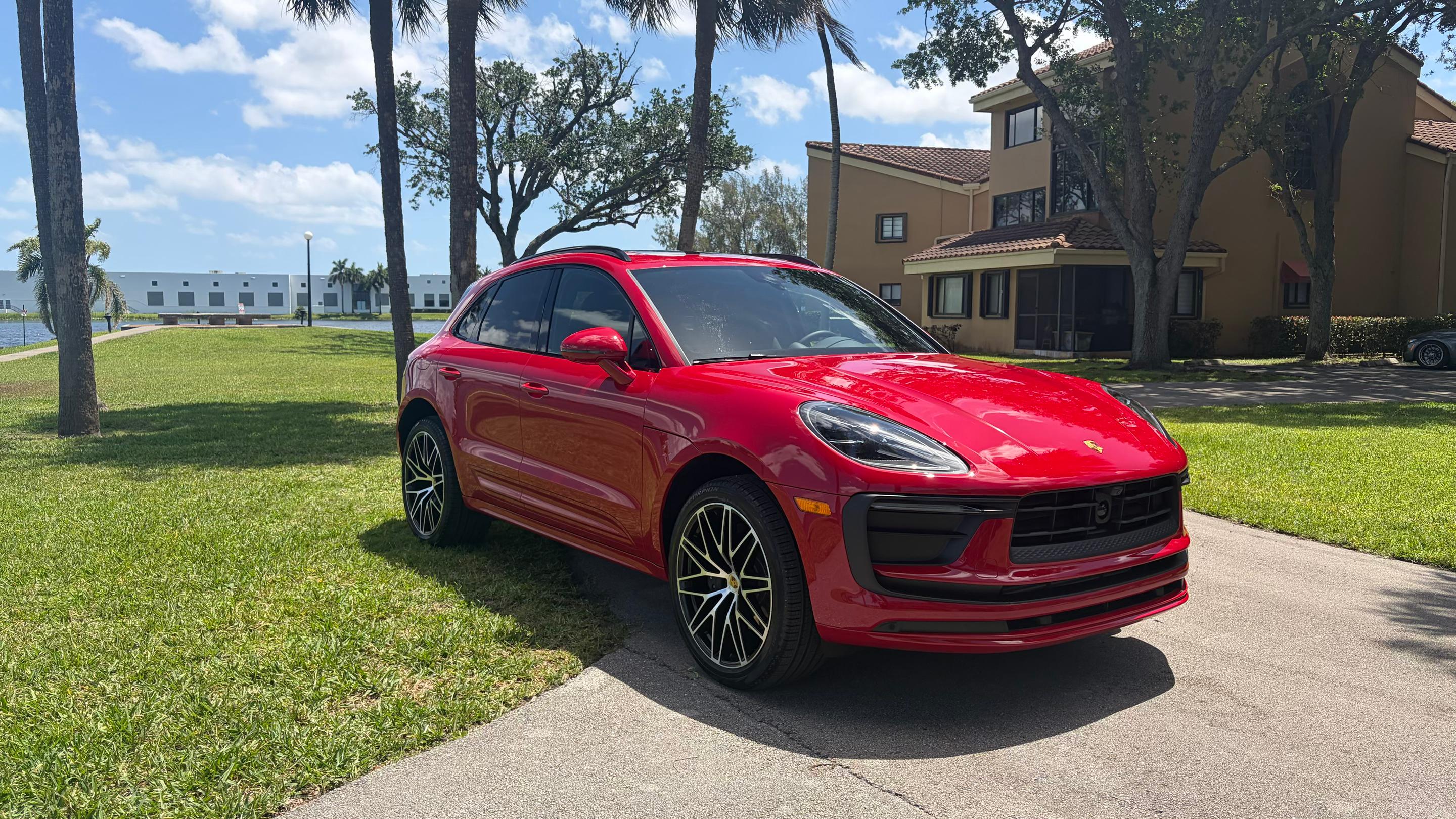 Porsche Macan 2026 in Miami Lakes, FL