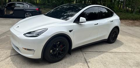 Tesla Model Y 2021
