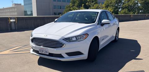 Ford Fusion Hybrid 2017
