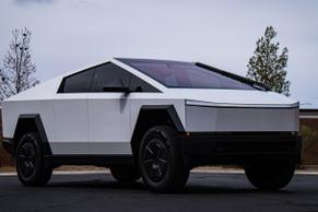 Tesla Cybertruck 2025 in Las Vegas