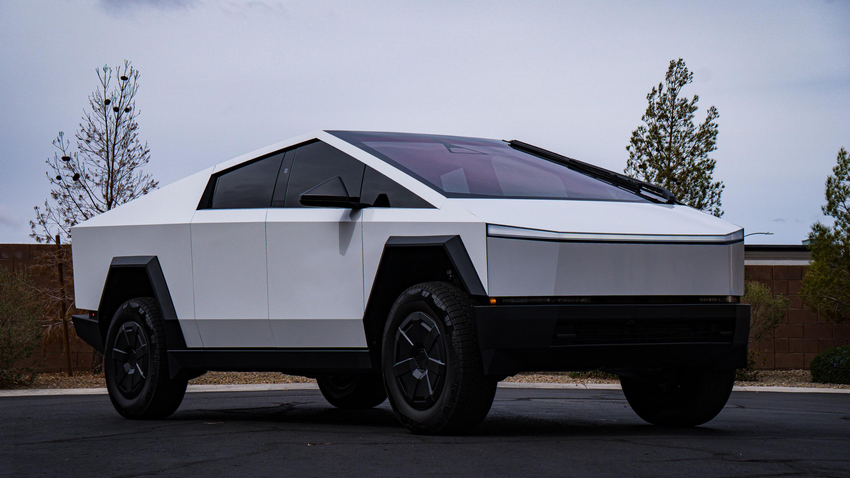 Tesla Cybertruck 2025 in Las Vegas, NV