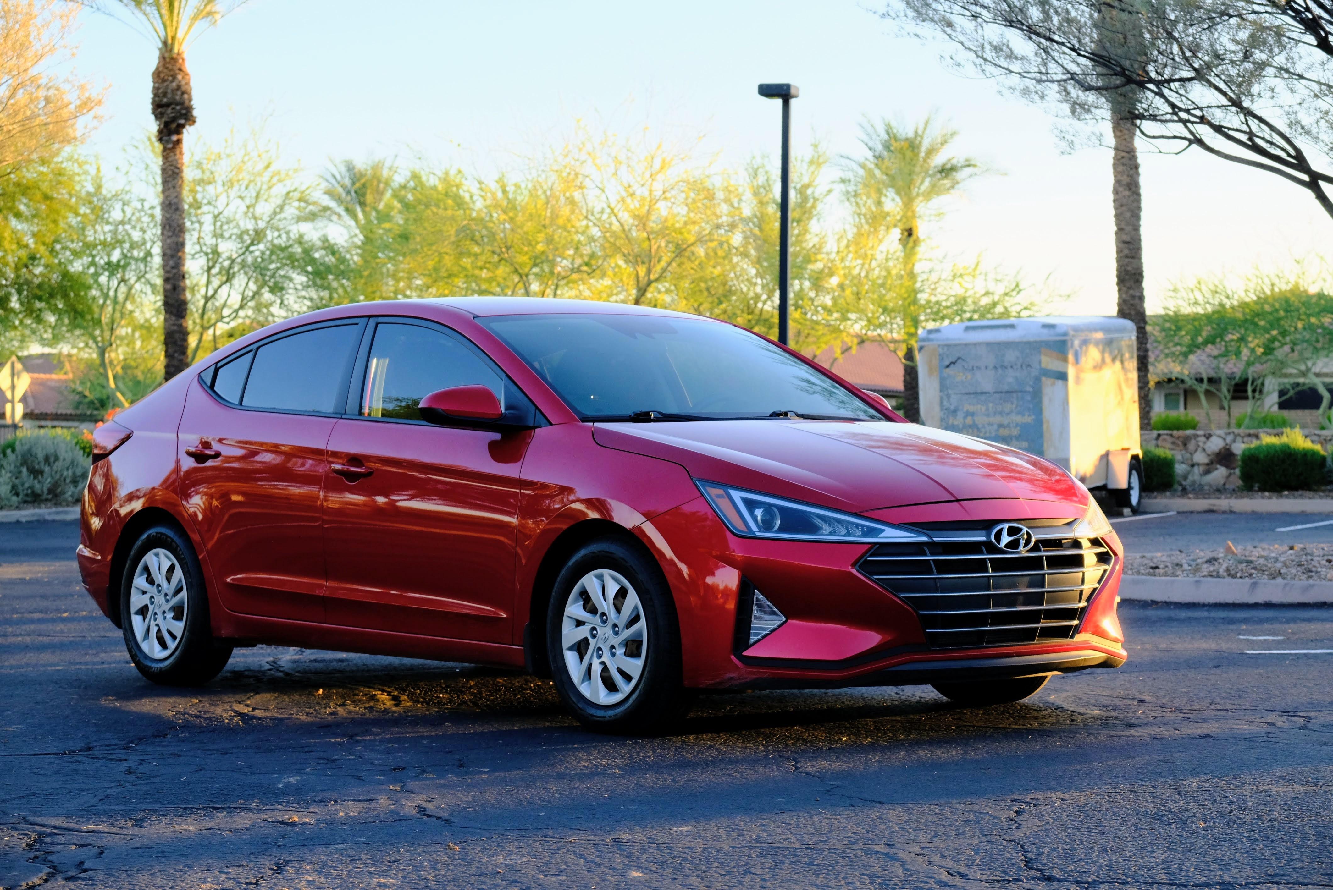 Hyundai Elantra 2020 in 