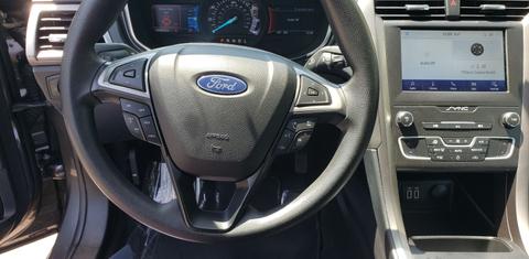 Ford Fusion 2020