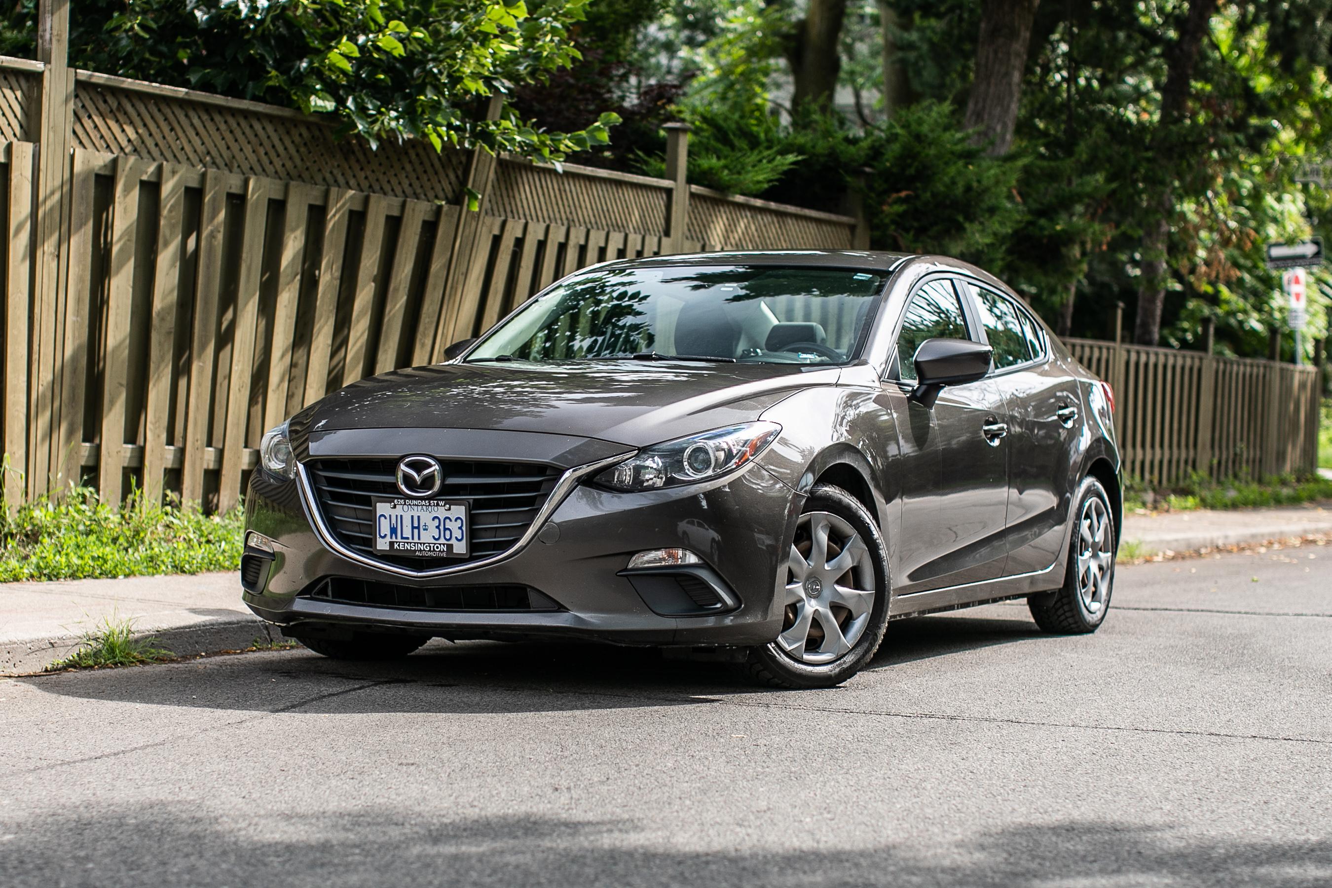 Mazda Mazda3 2014 in Toronto, ON