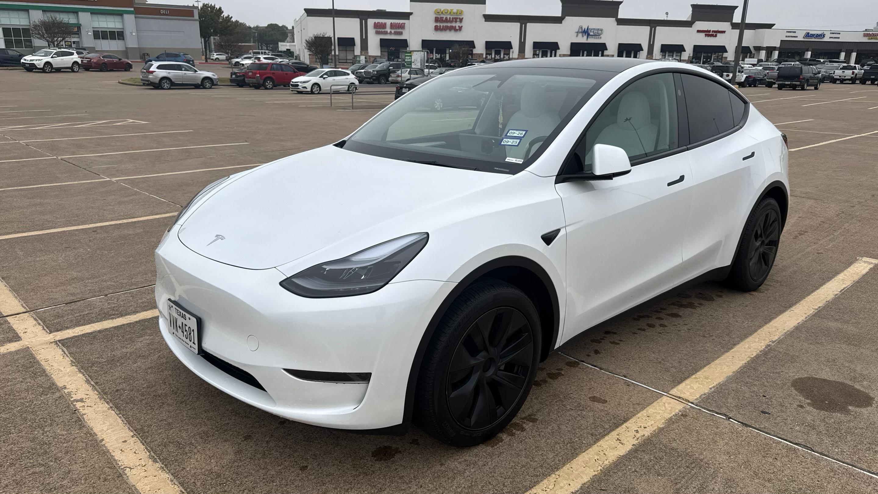 Tesla Model Y 2024 in Heath, TX