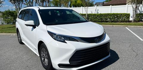 Toyota Sienna 2021