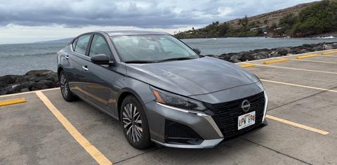Nissan Altima 2025