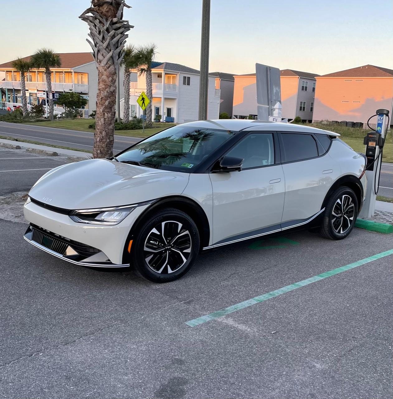 Kia EV6 2022 in Knoxville, TN