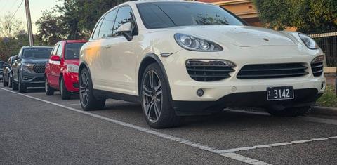 Porsche CAYENNE 2013