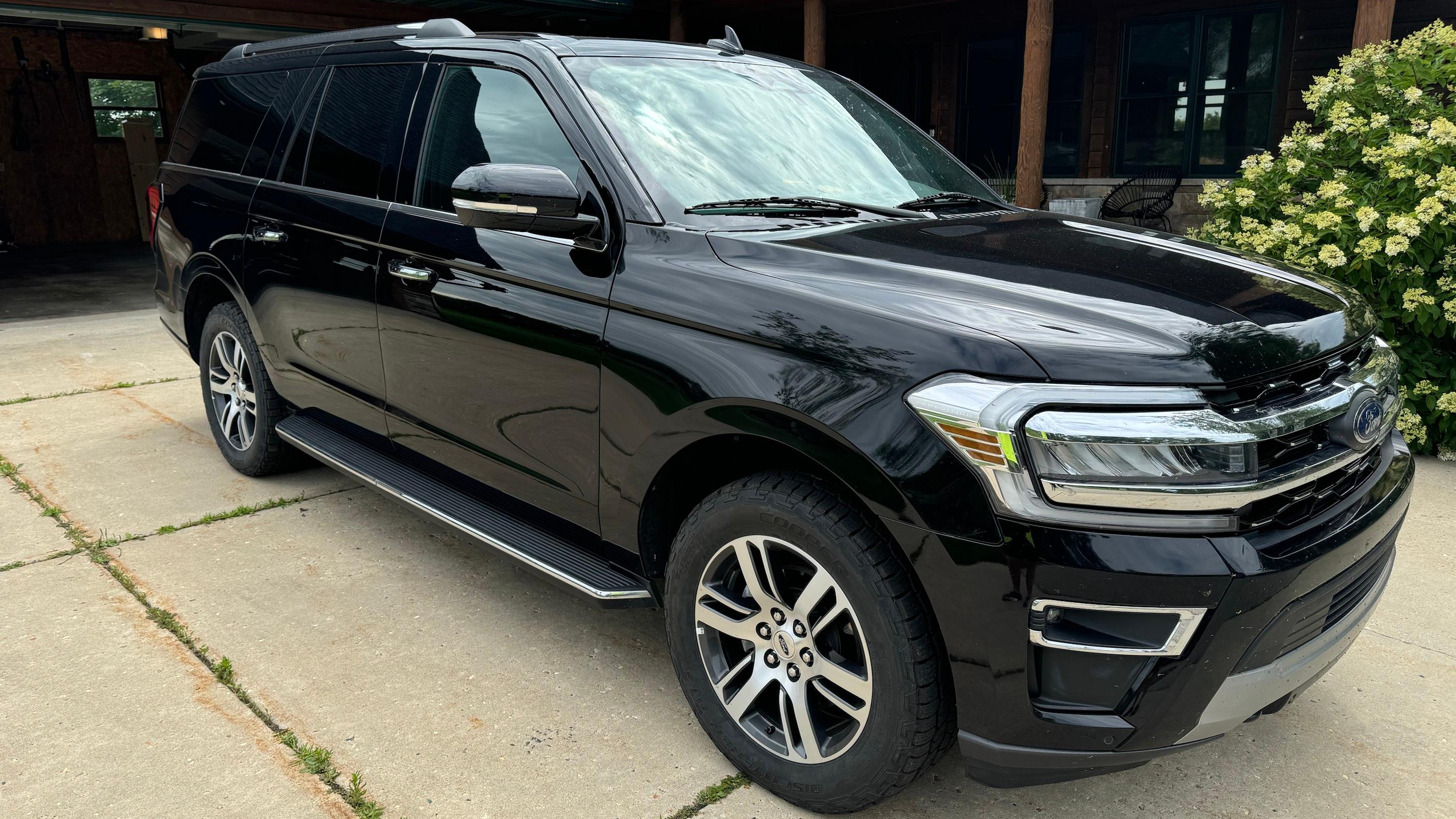 Ford Expedition Max 2022 in Madison, WI