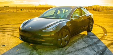 Tesla Model 3 2019
