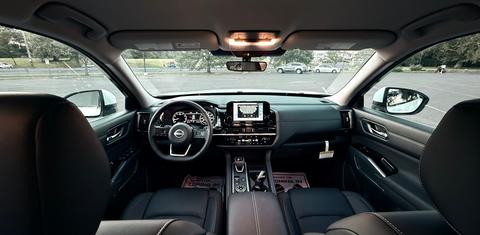 Nissan Pathfinder 2025