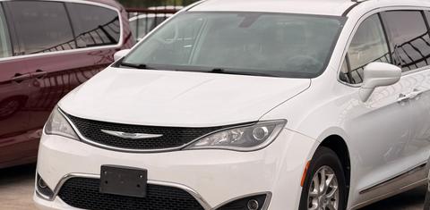 Chrysler Pacifica 2020