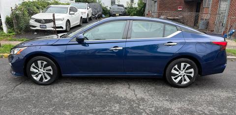 Nissan Altima 2019